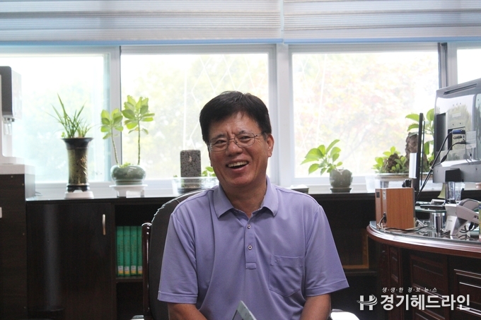 파주 월롱초등학교 서동오 교장 (사진=문수철 기자)