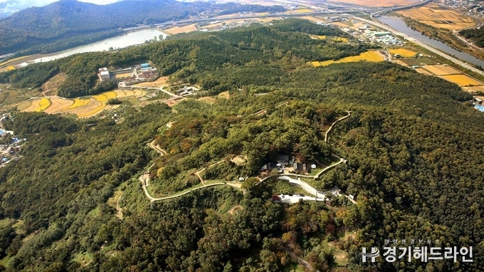 상공에서 바라본 독산성 전경