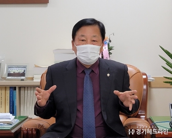 수원시의회 이현구 도시환경위원장