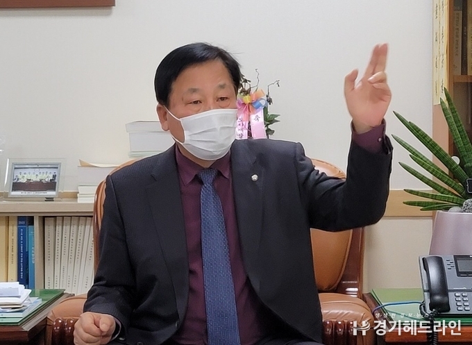 수원시의회 이현구 도시환경위원장