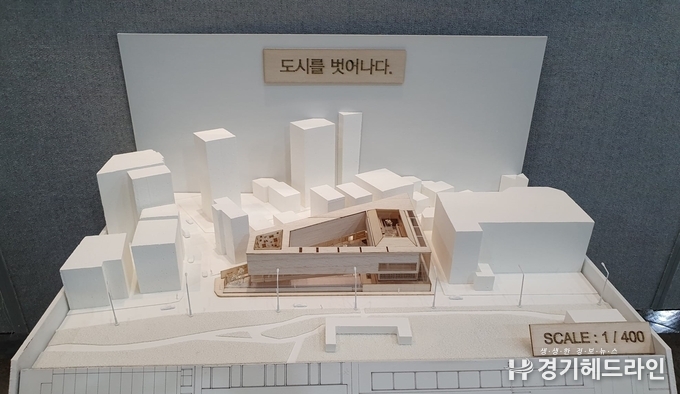 대상 최재호 학생의 ‘도시를 벗어나다 – 도심 속 건축적 산책을 통해 감정을 치유하다’