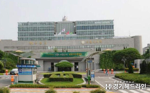 수원특례시청 전경