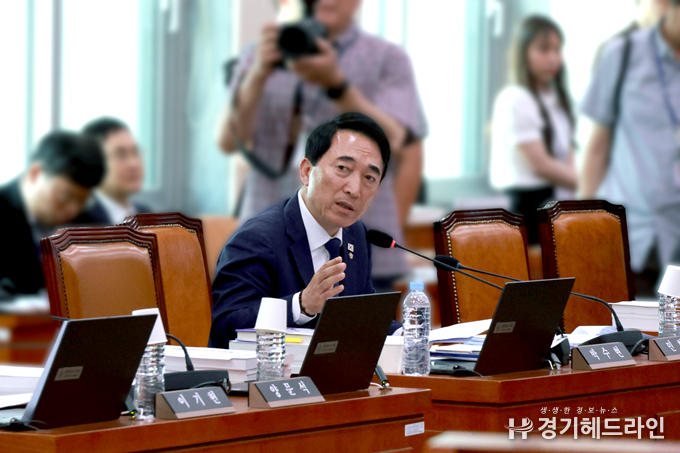 문화체육관광위원회 박수현 의원(더불어민주당)
