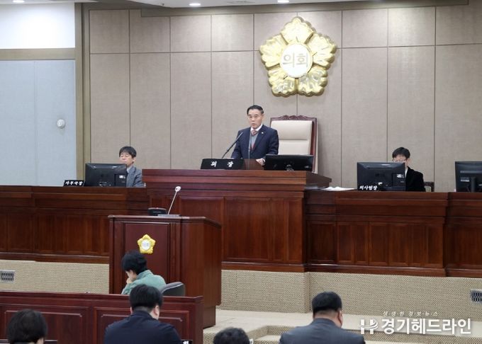 수원특례시의회, 제390회 임시회 개회