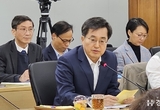 김동연 지사, 도청 출입 언론인과 간담회··· “가장 시급한 문제는 청년 일자리”