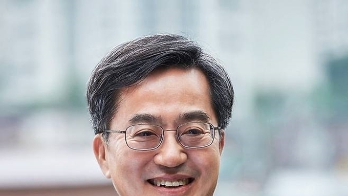 김동연 지사, 한국과 미국의 관세 협상에서 ‘잃어버린 30년’의 함정 피해야