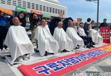 광명시민들, 구로차량기지 광명 이전 거부하며 삭발 단행