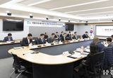 김동연 경기도지사,“급변하는 사회의 해답은 주4.5일제·0.5&0.75잡과 같은 휴머노믹스” 경기도, 주 4.5일제 도입 앞두고 노사민정 일·생활 균형 활성화 논의