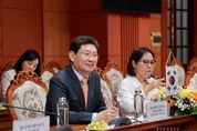 이상일 용인특례시장, 베트남 레반중 꽝남성장과 우호 협력 방안 논의