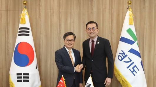 김동연 경기도지사, 에릭 테오 주한 싱가포르대사에 감사와 협력 강화 약속
