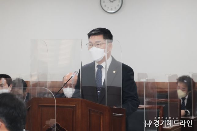전용균 의원