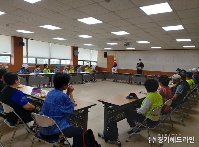 여흥동 노인일자리사업 혹서기 안전교육 실시