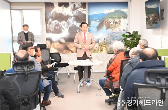 이현재 하남시장, 새해 정기인사로 시정혁신 드라이브…청년일자리과 신설 · 유능한 여성인재 등용