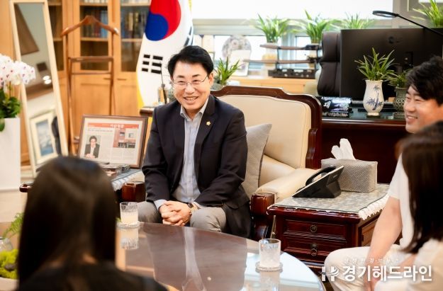 2024.09.07. 남양주시의회는 남양주 자립준비청년 멘토단 동행지기와 정담회를 가졌다.