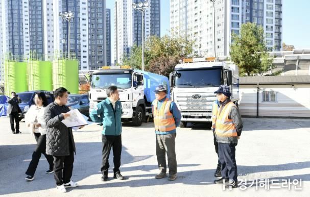 수원특례시 영통구 박사승 구청장, 겨울철 대비 전진기지 방문하여 제설 준비