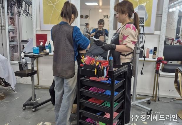 수원특례시 팔달구 매산동 지역사회보장협의체, 재능기부로 이어가는 '사랑의 이·미용 봉사'