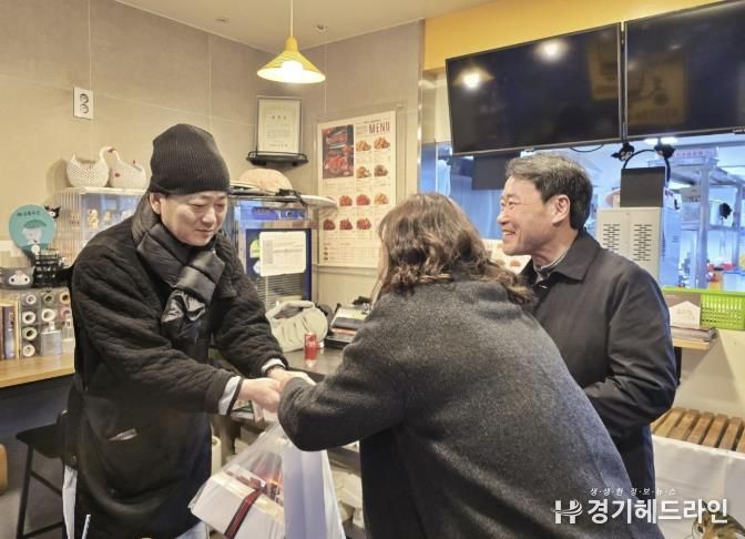 수원특례시 장안구 정자2동 지역사회보장협의체, ‘나눔천사, 산타가 선물 받는 날’ 행사 개최