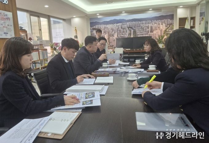 간담회