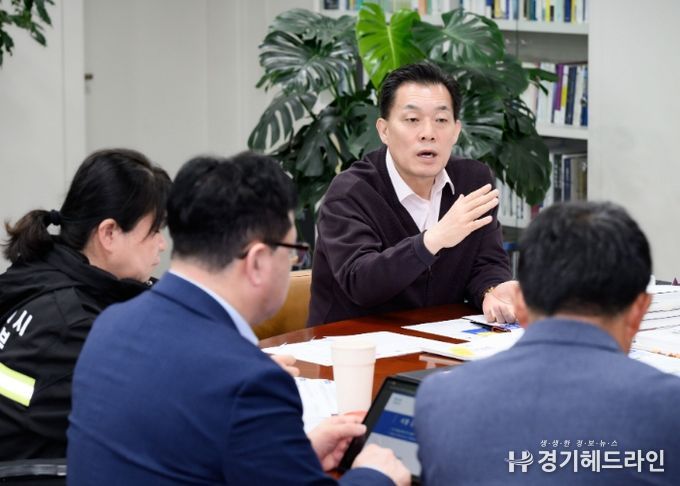 이재준 수원특례시장이 발언하고 있다.