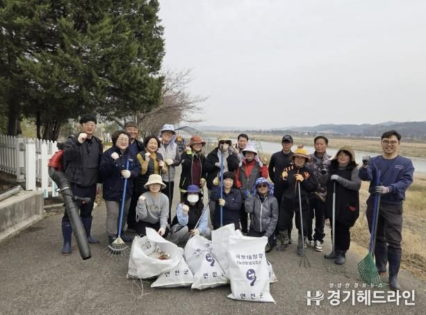 연천군 왕징면주민자치위원회, 임진강 제방변 환경정비작업