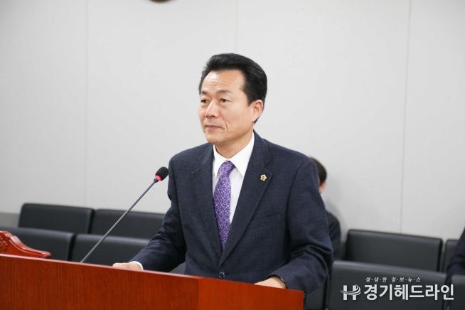 경기도의회 건설교통위원회 김성수 의원(더불어민주당, 안양1)