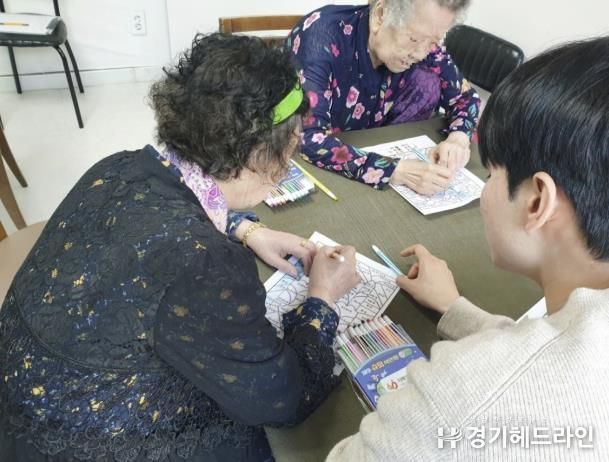 수원특례시 팔달구 화서1동, 서화경로당에서 치매예방 두뇌강화프로그램 4회기 운영