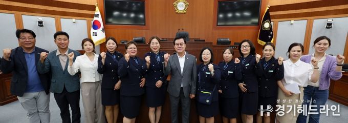 오산시의회, 오산경찰서 녹색어머니연합회 신임 임원단 접견