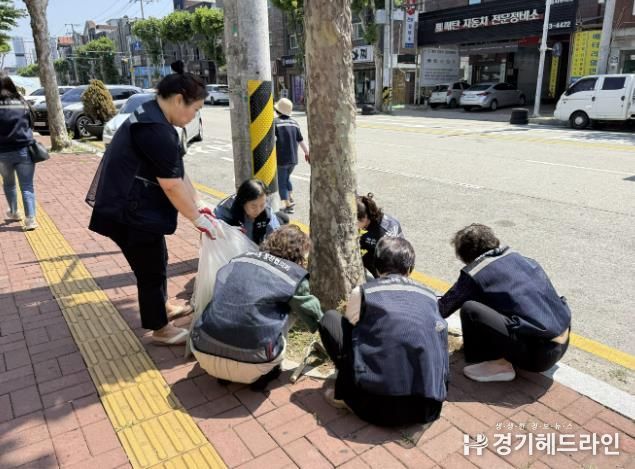 수원특례시 영통구 매탄4동, 여름철 장마대비 환경정비 실시