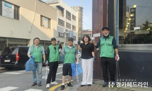 수원특례시 팔달구 우만1동 장마철 대비 일제 대청소 실시