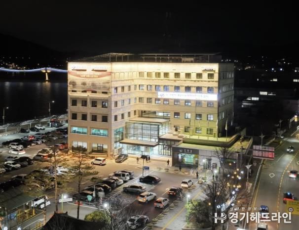군 청사