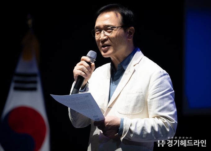 임태희 경기도교육감이 7월 9일 서울대학교 시흥캠퍼스에서 열린 '경기교육정책 현장 모니터링 서포터즈 통합 워크숍'에서 인사말을 하고 있다.