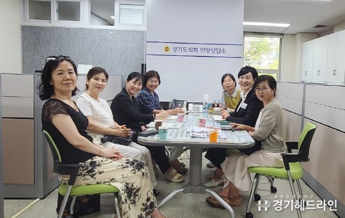 경기도의회 이채명 도의원, “서시 시 낭송 동아리 활성화 관련 정담회 가져”