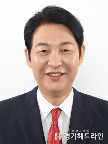 경기도의회 안전행정위원회 강웅철 의원(국민의힘, 용인8)