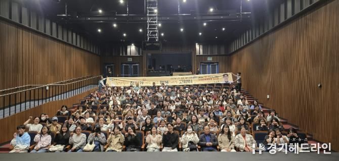 포천 인문 아카데미, 고양이 행동전문 수의사 김명철 초청 강연 성황리에 개최
