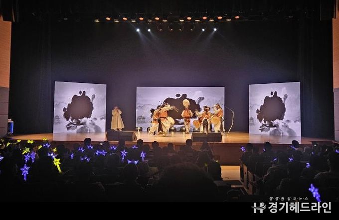 광복80주년 기념공연, 동두천시 시민회관에서 개최