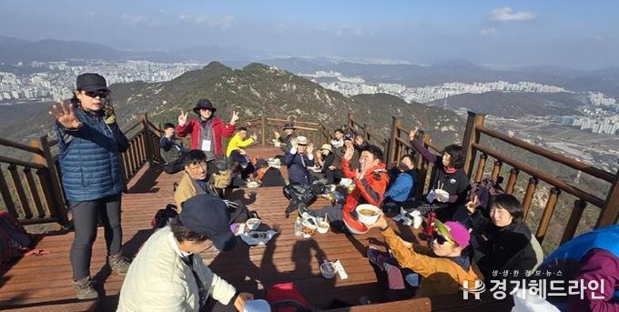 의정부시, 수락산 기차바위 전망대 및 쉼터 조성 완료…시민에 전면 개방
