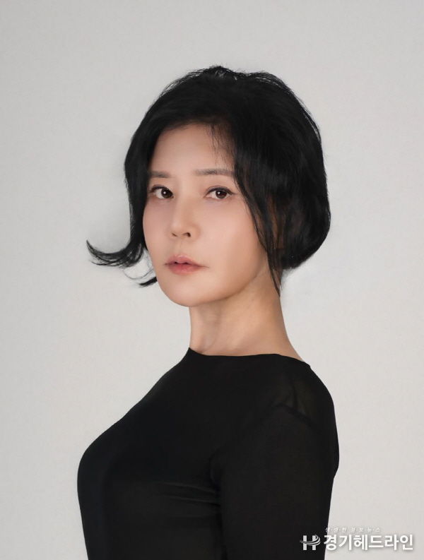 배우 김지숙