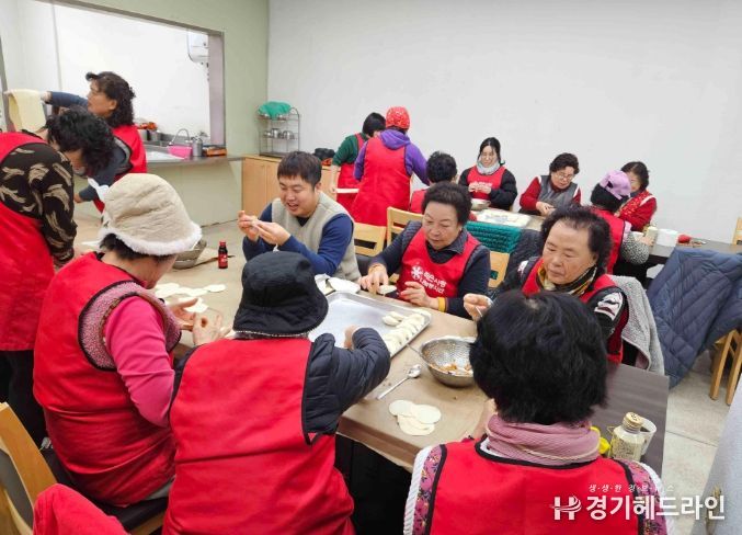 설성면 작은사랑봉사단, 설 명절 앞두고 따듯한 손길 전달