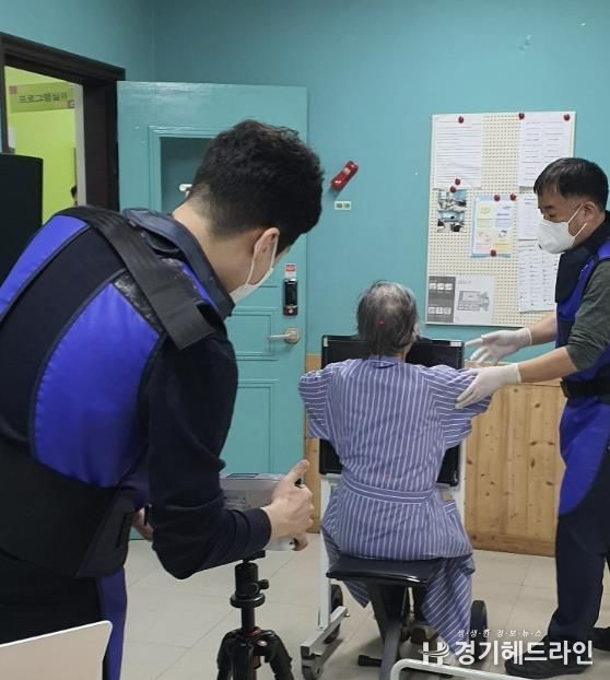 지난해 본오종합사회복지관에서 진행된 어르신 대상 '찾아가는 결핵검진'