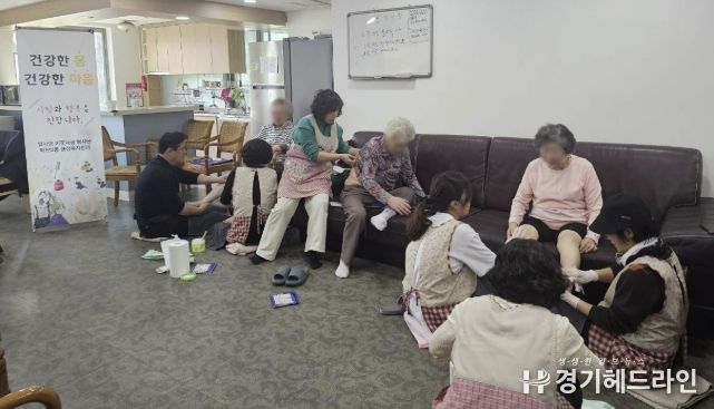 수원시 영통구 매탄3동, 발사랑 이웃사랑 봉사단 하늘채경로당 찾아 따뜻한 나눔 실천