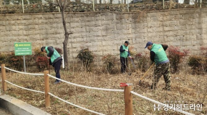 시흥시 신현동 새마을남여협의회, 포동 수국정원 봄맞이 새단장