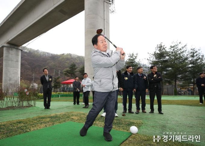 시타 중인 주광덕 시장